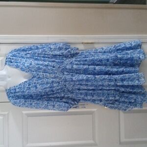 Taylor  Woman Blue Floral Dress Sz 24W   NWOT